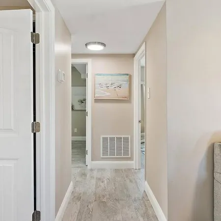 Spectacular 3 Bedroom Condo One Block To The Beach Brigantine Extérieur photo