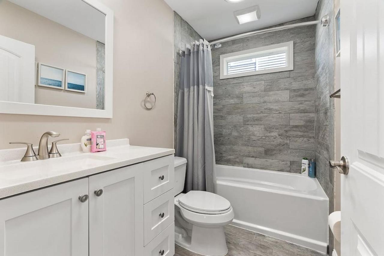 Spectacular 3 Bedroom One Block To The Brigantine