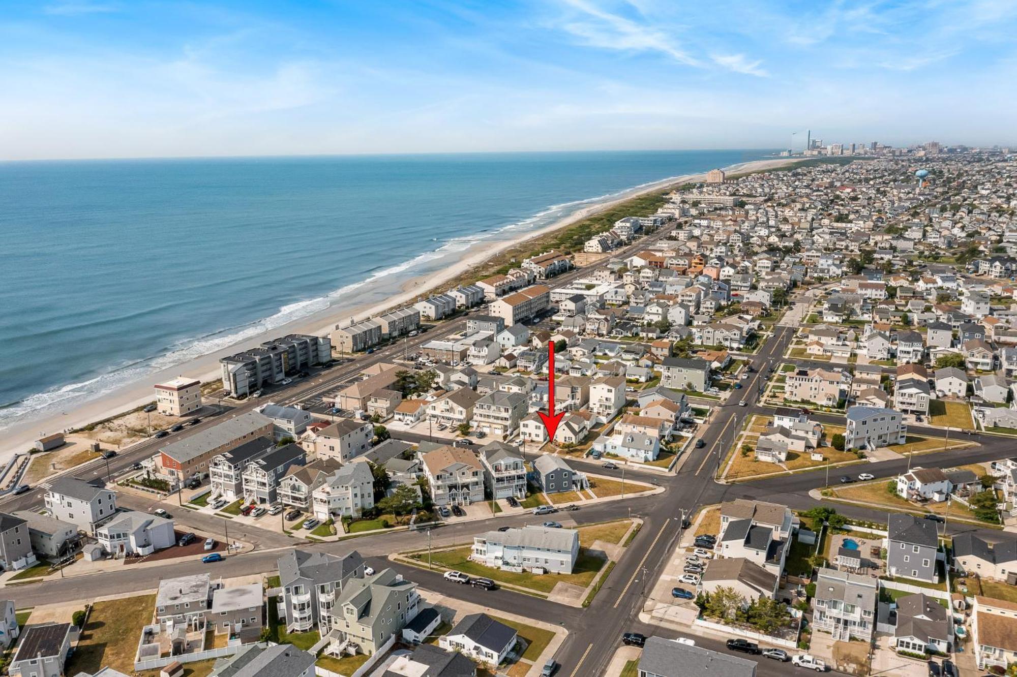 Spectacular 3 Bedroom One Block To The Brigantine